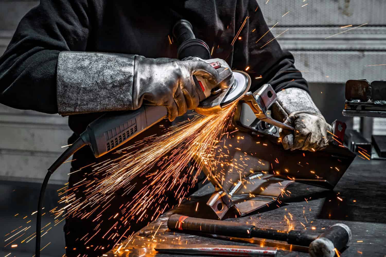 trabalho em metal
